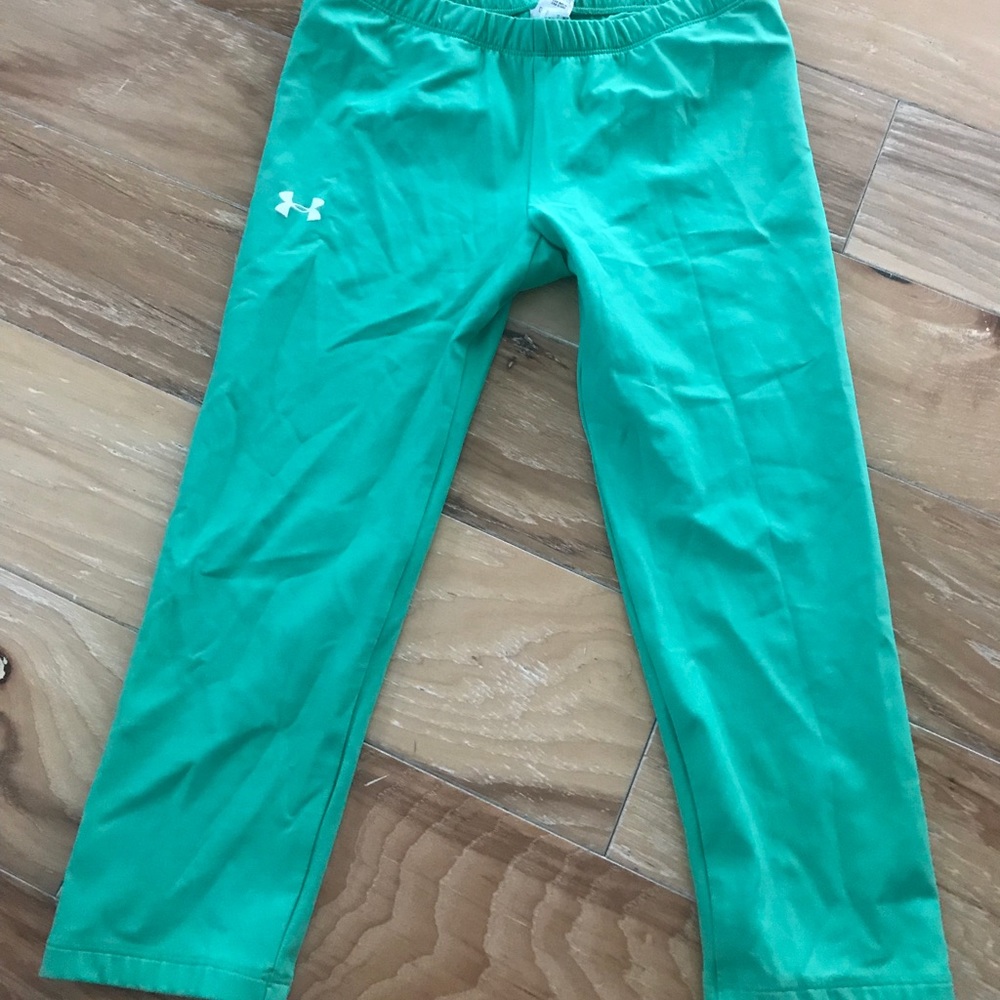 Mint green underarmour leggings!